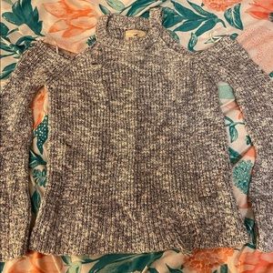 hollister sweater